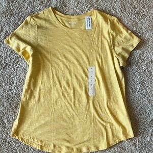 Old Navy NWT Women’s large lg yellow striped T shirt